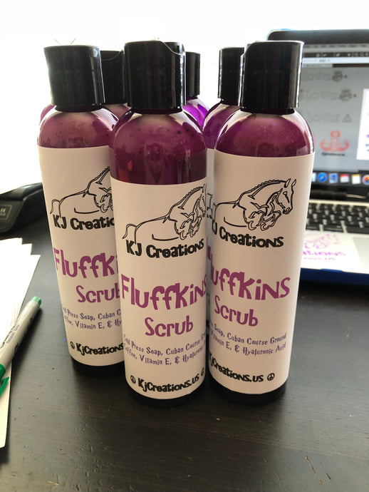 Fluffkins Scrub